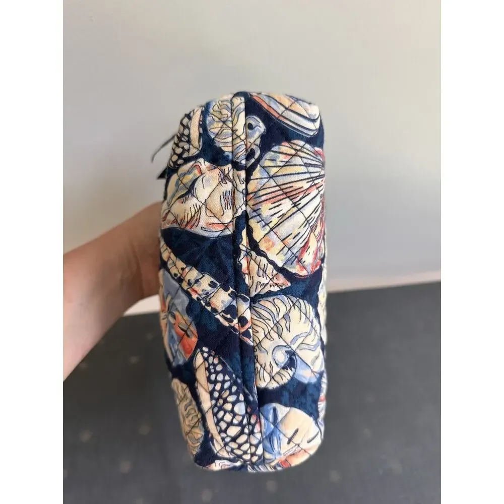 Vera Bradley Morning Shells Navy Cosmetic Pouch Plastic Lined Ocean Quilted